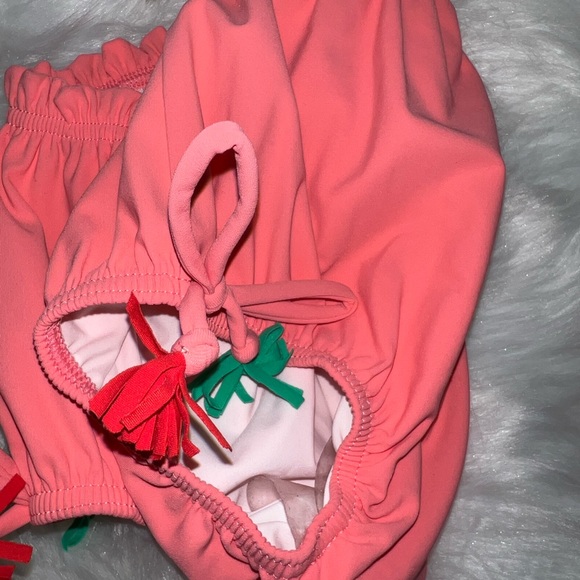 FINAL SALE 🌼✨GUCCI swimming baby girl bottoms - Picture 6 of 6